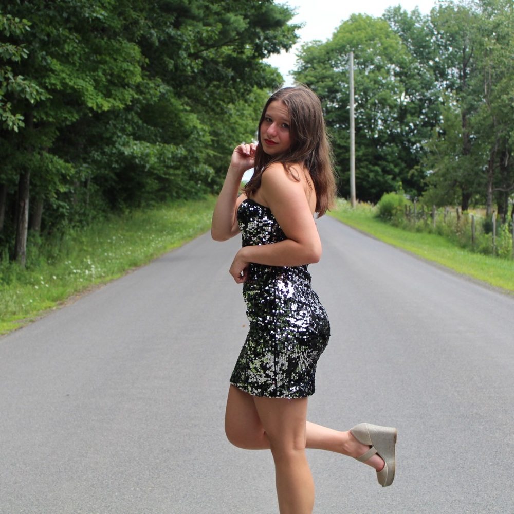 As U wish sequins strapless party dress